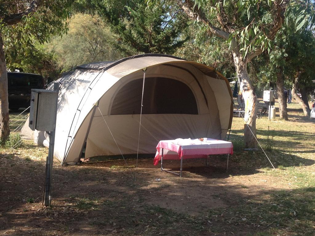 Camping Village Baia Falcone Vieste Exterior photo
